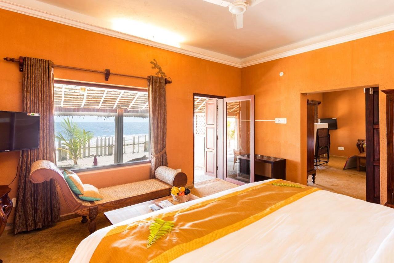 Azure Tides Marari Hotel Mararikulam Ngoại thất bức ảnh